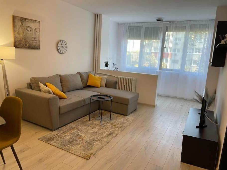 Apartament Mav Bukareszt Zewnętrze zdjęcie